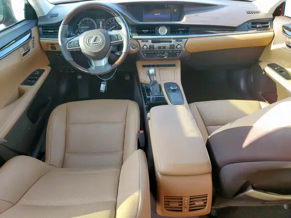 58ABK1GG9GU007595 2016 LEXUS ES - Image 8