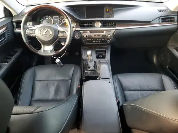 58ABK1GG9GU009363 2016 LEXUS ES - Image 8