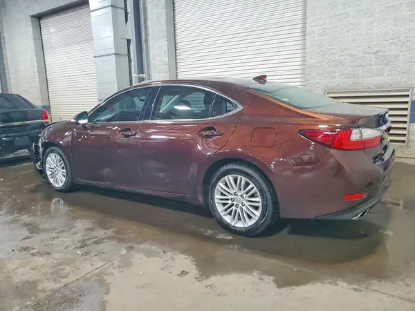 58ABK1GG9GU009749 2016 LEXUS ES - Image 2