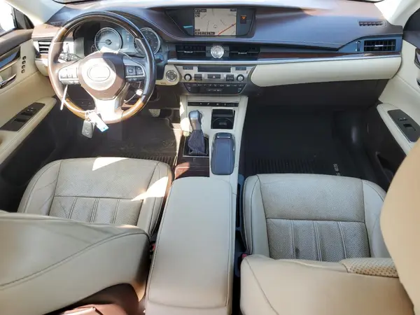 58ABK1GG9GU012019 2016 LEXUS ES - Image 8