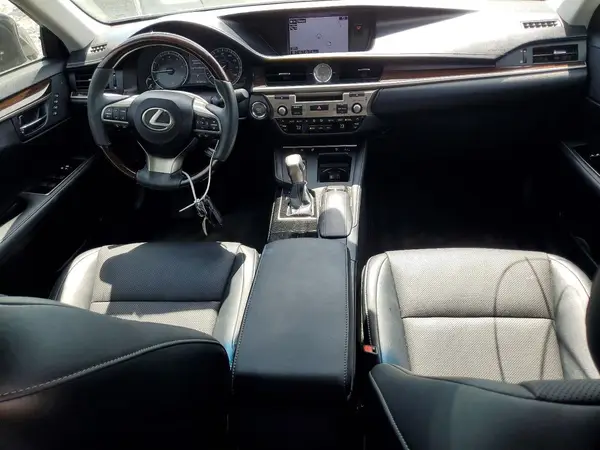 58ABK1GG9GU013378 2016 LEXUS ES - Image 8