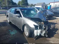 58ABK1GG9GU015003 2016 LEXUS ES
