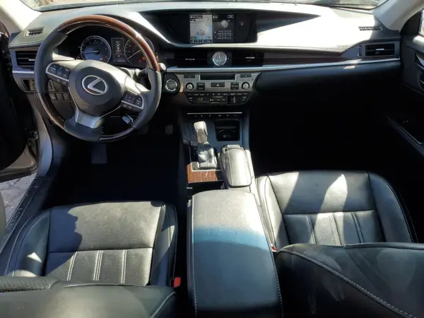 58ABK1GG9GU016149 2016 LEXUS ES - Image 8