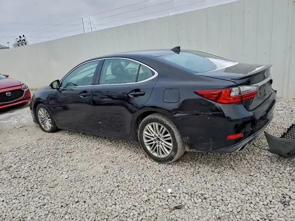 58ABK1GG9GU017351 2016 LEXUS ES - Image 2