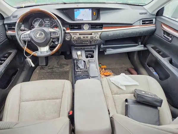 58ABK1GG9GU017396 2016 LEXUS ES - Image 8