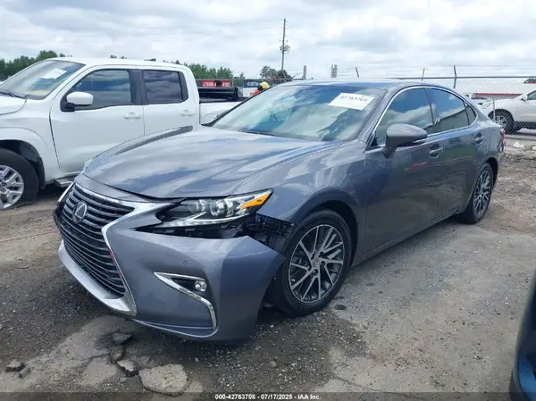 58ABK1GG9GU017639 2016 LEXUS ES - Image 2
