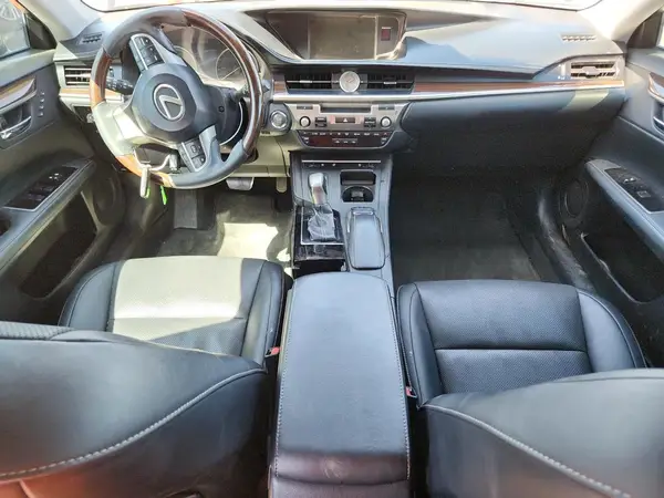 58ABK1GG9GU018323 2016 LEXUS ES - Image 8