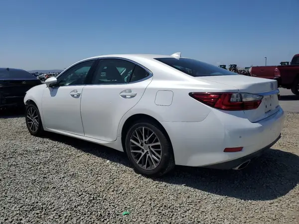 58ABK1GG9GU021500 2016 LEXUS ES - Image 2