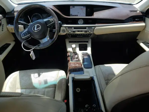 58ABK1GG9GU021500 2016 LEXUS ES - Image 8