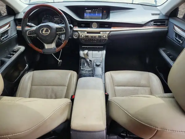 58ABK1GG9GU028690 2016 LEXUS ES - Image 8
