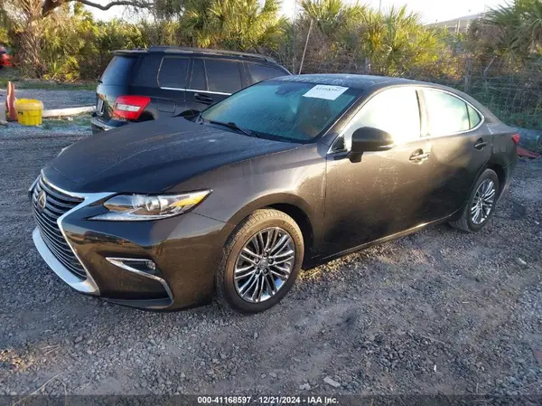 58ABK1GG9GU029175 2016 LEXUS ES - Image 2