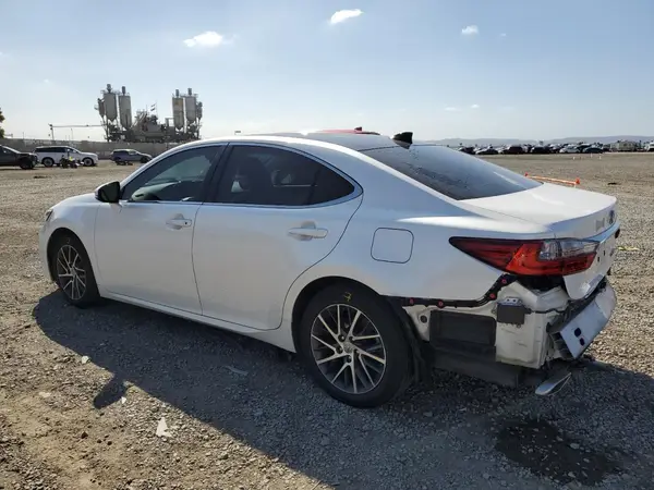 58ABK1GG9GU029984 2016 LEXUS ES - Image 2