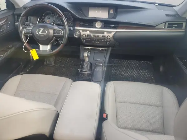 58ABK1GG9GU033596 2016 LEXUS ES - Image 8