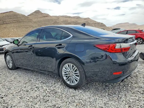58ABK1GG9GU035140 2016 LEXUS ES - Image 2