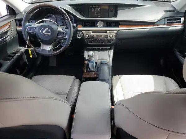 58ABK1GG9HU039917 2017 LEXUS ES - Image 8