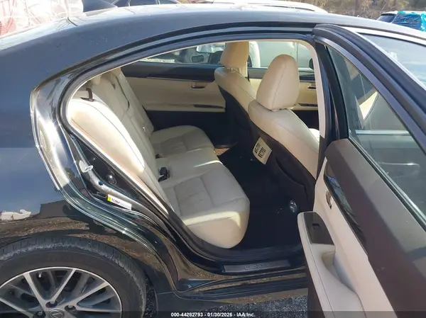 58ABK1GG9HU040422 2017 LEXUS ES - Image 8
