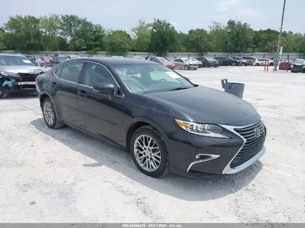 58ABK1GG9HU047001 2017 LEXUS ES - Image 1