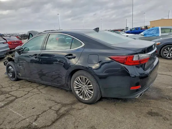 58ABK1GG9HU048536 2017 LEXUS ES - Image 2