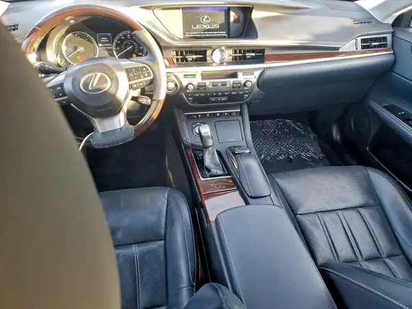 58ABK1GG9HU049718 2017 LEXUS ES - Image 8