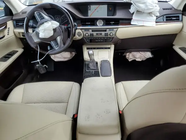 58ABK1GG9HU052179 2017 LEXUS ES - Image 8