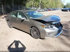 58ABK1GG9HU052943 2017 LEXUS ES
