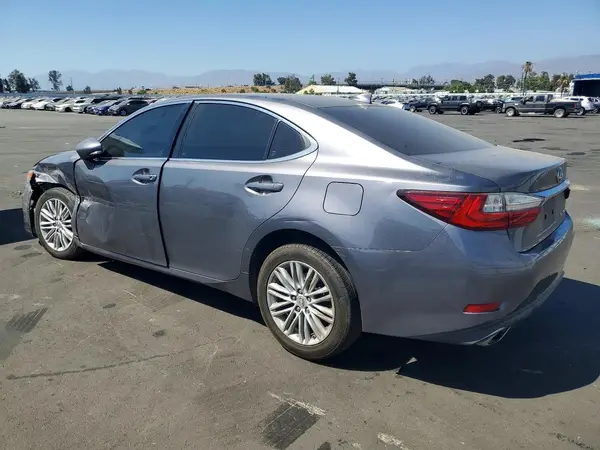 58ABK1GG9HU054918 2017 LEXUS ES - Image 2