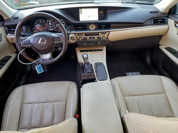 58ABK1GG9HU055308 2017 LEXUS ES - Image 8