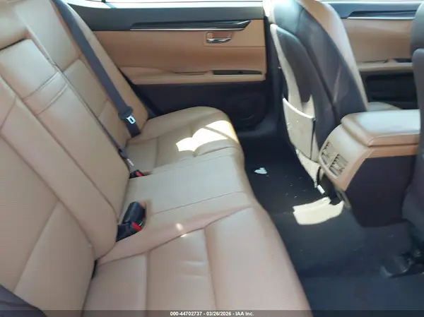 58ABK1GG9HU061335 2017 LEXUS ES - Image 8