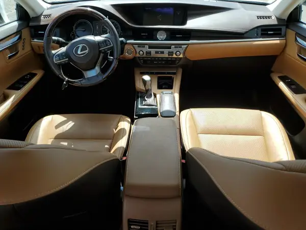 58ABK1GG9HU061982 2017 LEXUS ES - Image 8