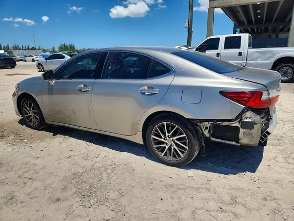 58ABK1GG9HU062100 2017 LEXUS ES - Image 2