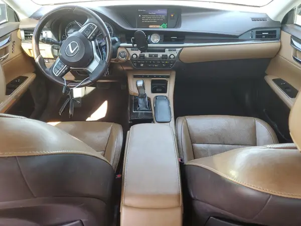 58ABK1GG9HU067328 2017 LEXUS ES - Image 8