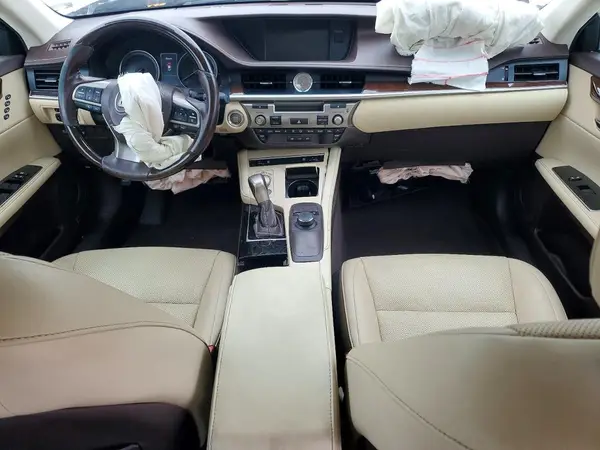 58ABK1GG9HU067796 2017 LEXUS ES - Image 8