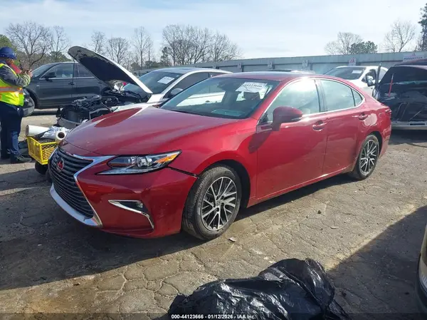 58ABK1GG9HU070357 2017 LEXUS ES - Image 2
