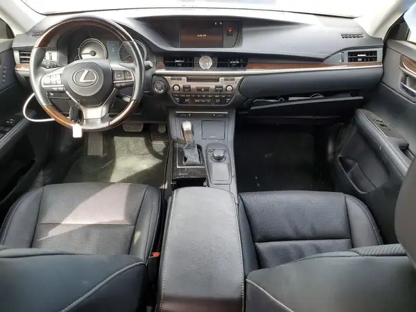 58ABK1GG9HU077826 2017 LEXUS ES - Image 8