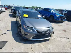 58ABK1GG9JU081848 2018 LEXUS ES