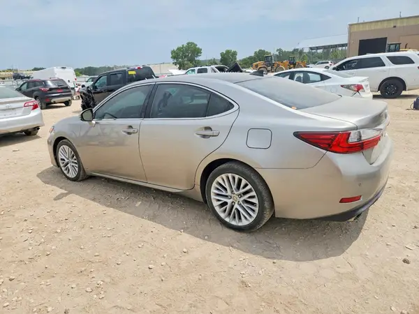 58ABK1GG9JU086855 2018 LEXUS ES - Image 2