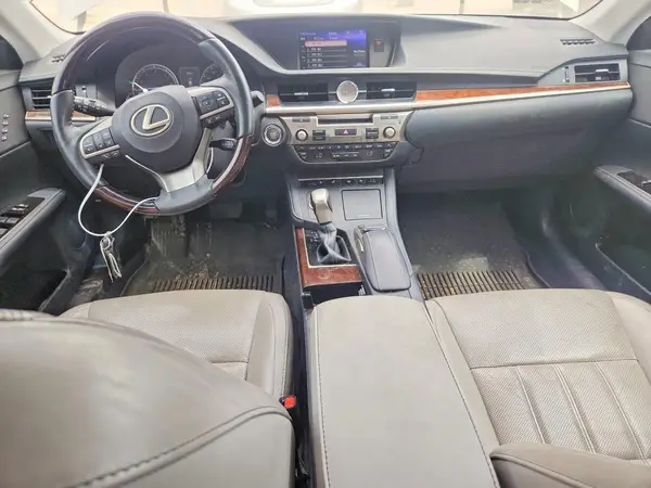 58ABK1GG9JU086855 2018 LEXUS ES - Image 8