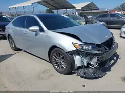 58ABK1GG9JU087794 2018 LEXUS ES