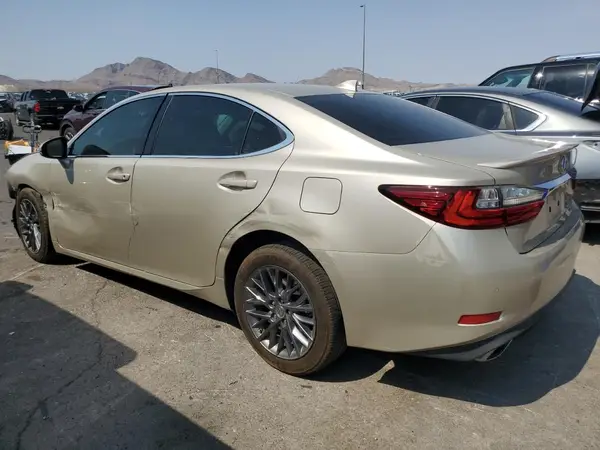 58ABK1GG9JU092526 2018 LEXUS ES - Image 2
