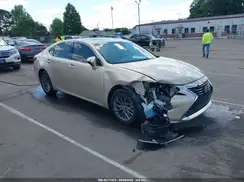 58ABK1GG9JU093515 2018 LEXUS ES