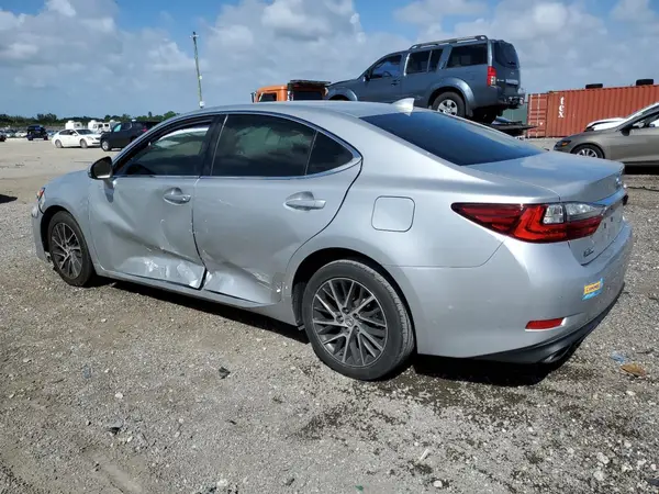 58ABK1GG9JU098844 2018 LEXUS ES - Image 2