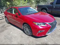 58ABK1GG9JU099900 2018 LEXUS ES