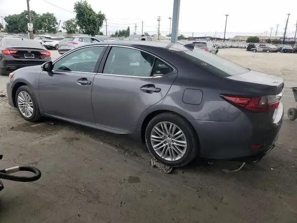58ABK1GG9JU104027 2018 LEXUS ES - Image 2