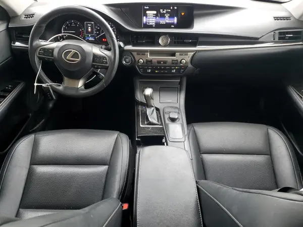 58ABK1GG9JU104027 2018 LEXUS ES - Image 8
