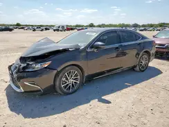 58ABK1GG9JU106490 2018 LEXUS ES