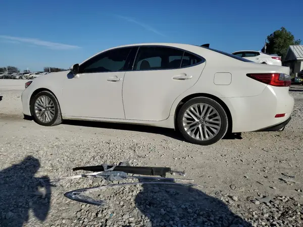 58ABK1GG9JU108322 2018 LEXUS ES - Image 2