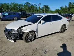 58ABK1GG9JU113228 2018 LEXUS ES