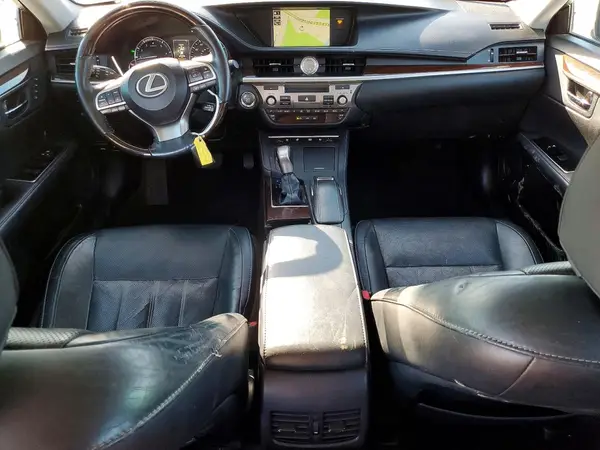 58ABK1GG9JU113228 2018 LEXUS ES - Image 8