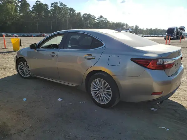 58ABK1GGXGU005208 2016 LEXUS ES - Image 2