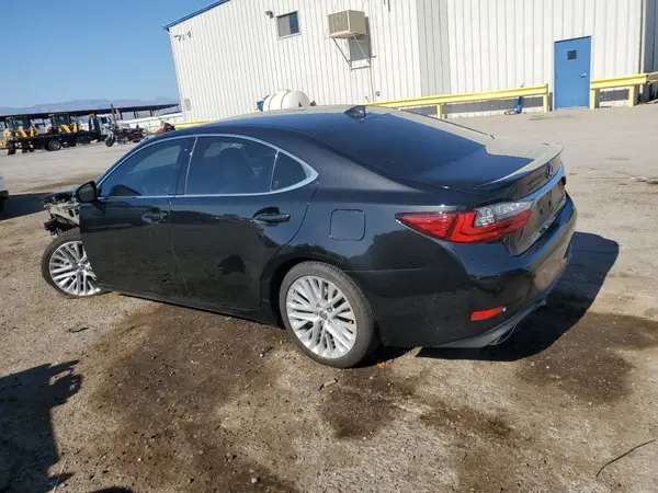 58ABK1GGXGU007556 2016 LEXUS ES - Image 2